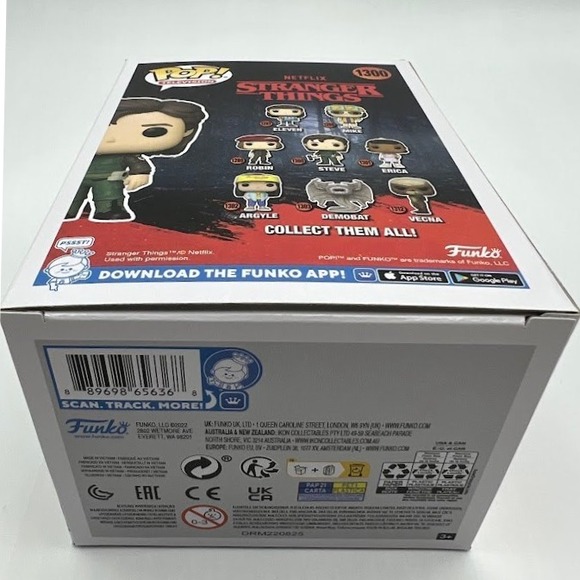 Funko Pop Stranger Things Steve Harrington 1300 Vinyl Figure with Weapon - Picture 6 of 6